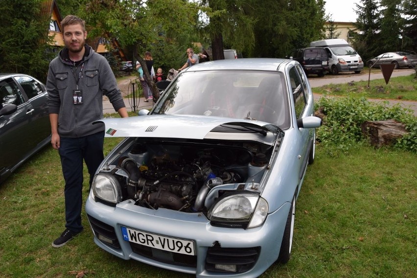 Dobre bo włoskie - zlot aut z Italii w Skarżysku