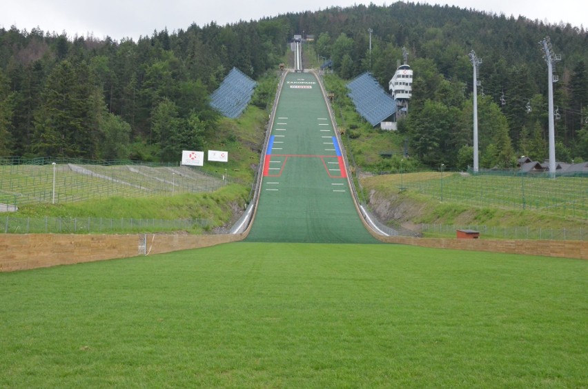 Zakopane: Polscy skoczkowie po raz pierwszy skakali na nowym igelicie Wielkiej Krokwi [ZDJĘCIA]