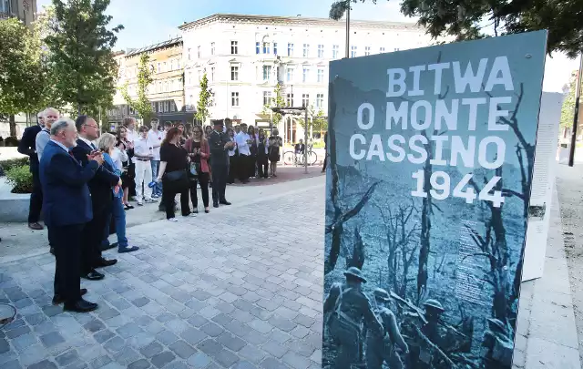 Z okazji 80. rocznicy bitwy o Monte Cassino szczeciński oddział IPN przygotował wystawę plenerową na pl. Zgody