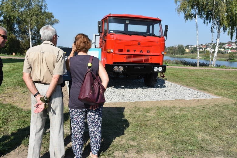 Jest siódmy samochód na edukacyjną "Ścieżkę Stara". Zobaczcie gdzie stanie Star A 66 (ZDJĘCIA) 