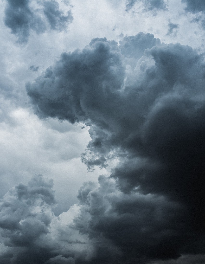 Alert RCB: na Śląsku znów mogą pojawić się burze i deszcz nawalny z gradem. Ostrzeżenia przed podtopieniami