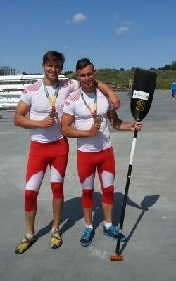 Tomasz Kaczor (z prawej) potwierdził w sobotnim wyścigu, że jego dobre występy kontrolne na zgrupowaniu w Wałczu nie były dziełem przypadku
