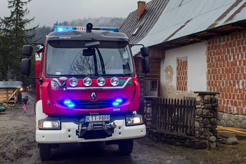 Zakopane: Pożar domu na Krzeptówkach [ZDJĘCIA]