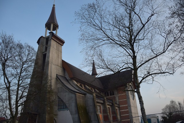 Budowany kościół w parafii pw. św. Franciszka z Asyżu - Zielona Góra - listopad 2019