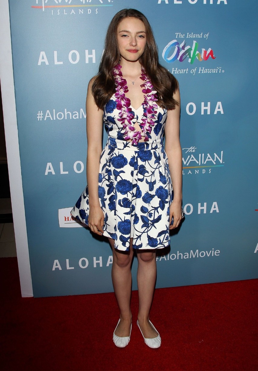 Danielle Rose Russell na premierze filmu "Aloha"...