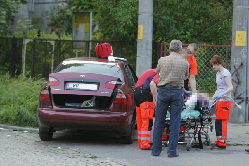 Wrocław: Wypadek na Wiosennej. Zderzyły się dwa samochody (ZDJĘCIA)