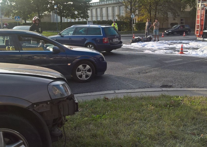 Wrocław: Wypadek na Borowskiej. Motocykl w częściach. Duże utrudnienia!