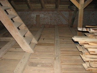 Remont stropu drewnianego krok po kroku