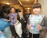 Uczniowie z Kędzierzyna-Koźla zbierali plastikowe opakowania