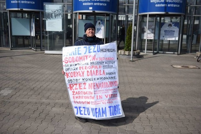 Rocznica chrztu Polski okazją do manifestacji