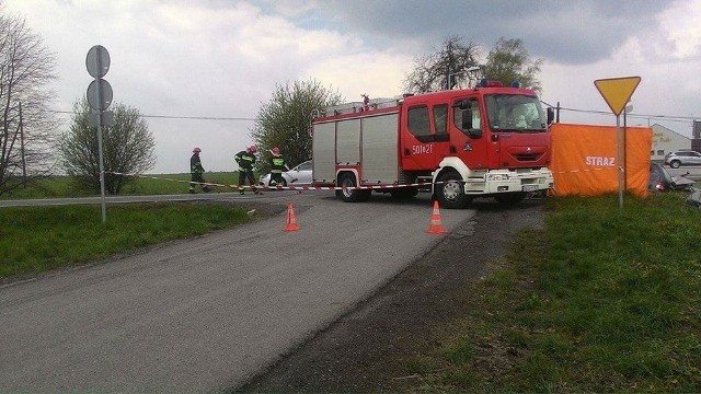 W wypadku na DK11 w gminie Ciasna zginął 44-letni mieszkaniec Katowic