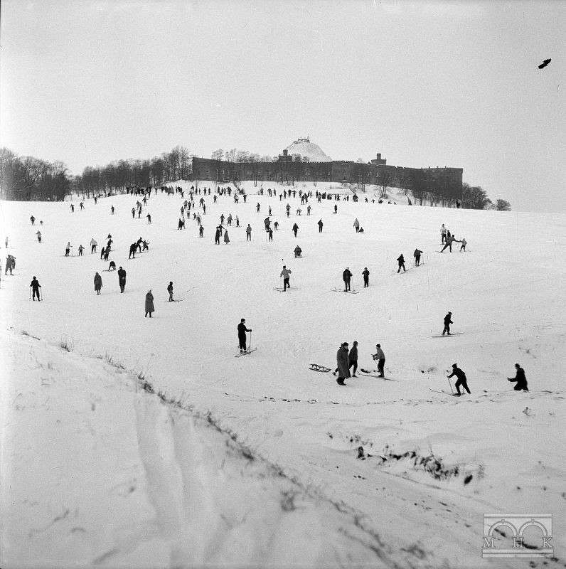 Sporty zimowe pod Kopcem Kościuszki