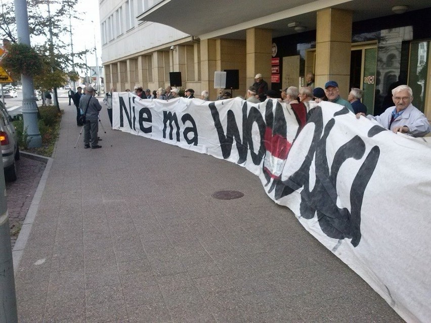 Protest przed Urzędem Miasta w Gdańsku (24.09.2014)