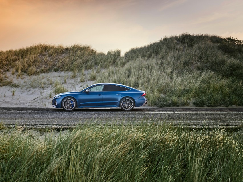 Audi RS 7 Sportback performance. Jaki silniki wyposażenie? 