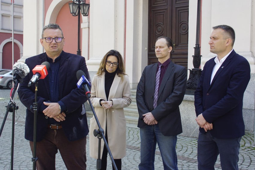 Konferencja prasowa, podczas której została zaprezentowana...