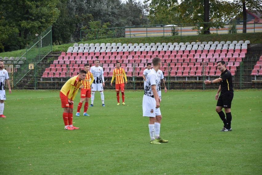 3 liga. Porażka rezerw Korony Kielce z Wólczanką Wólka Pełkińska 1:2 [ZDJĘCIA Z MECZU I KIBICÓW]