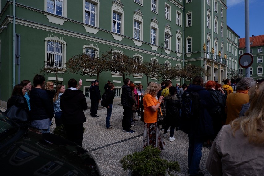 Nauczyciele, a także studenci pedagogiki specjalnej...