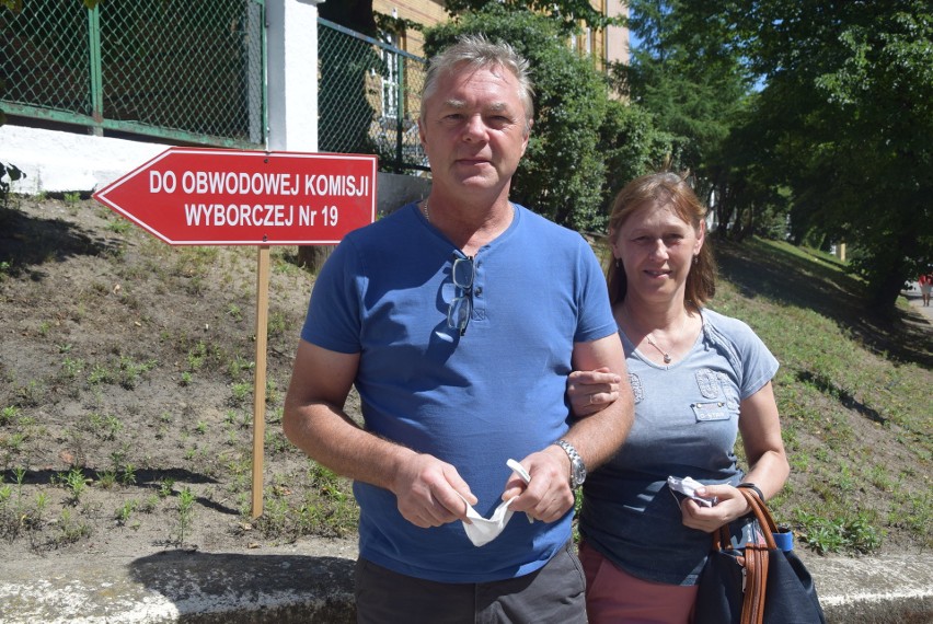 W Stargardzie frekwencja wyborcza znów wyższa, niż w całym kraju. Głosujący mieszkańcy z centrum miasta NA ZDJĘCIACH