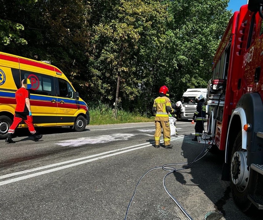 Groźnie wyglądająca kraksa w Łysomicach na szczęście okazała...