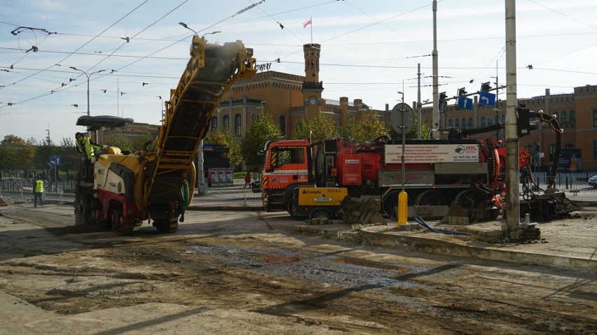 Zamknięte skrzyżowanie Kołłątaja i Piłsudskiego. Remont potrwa 3 miesiące [ZDJĘCIA]