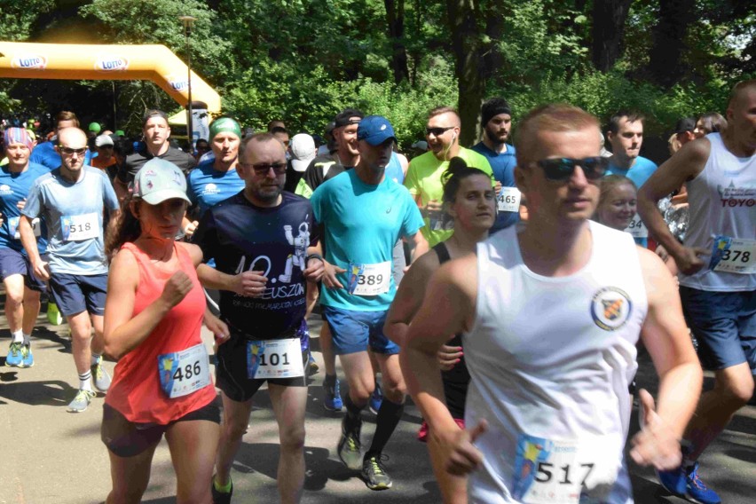 Bieg na dystansie 10 km.