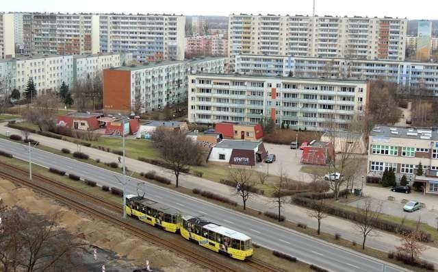 Na Skarpie brakuje miejsca, gdzie niedrogo i interesująco można spędzić czas wynika z rozmów z mieszkańcami