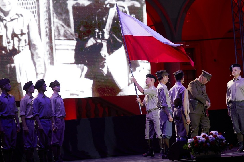 Kraków. W hołdzie Armii Krajowej. Na Wawelu odbył się koncert Reprezentacyjnego Zespołu Artystycznego Wojska Polskiego [ZDJĘCIA]