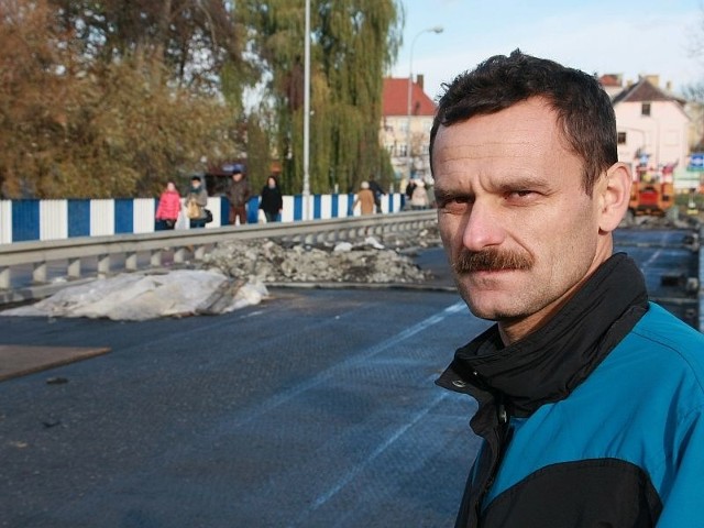 - Kolejny most może uratować miasto przed następnymi perturbacjami komunikacyjnymi - twierdzi radny Krzysztof Kochan z Międzyrzecza.