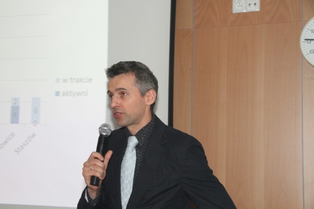 Docent Maciej Kosieradzki, konsultant wojewódzki w dziedzinie transplantologii chwalił mieszkańców świętokrzyskiego, że zgadzają się na pobieranie narządów do transplantacji.