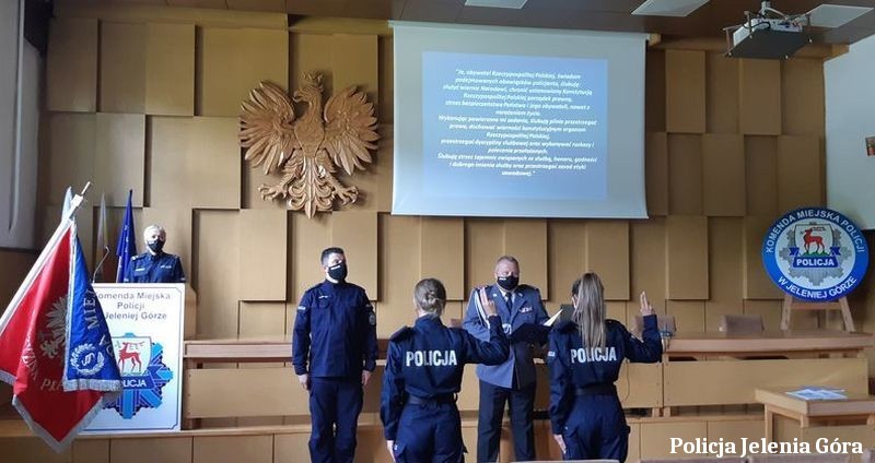 36 nowych policjantów na Dolnym Śląsku. Tylko w tym roku służbę zaczęło już 500 osób!