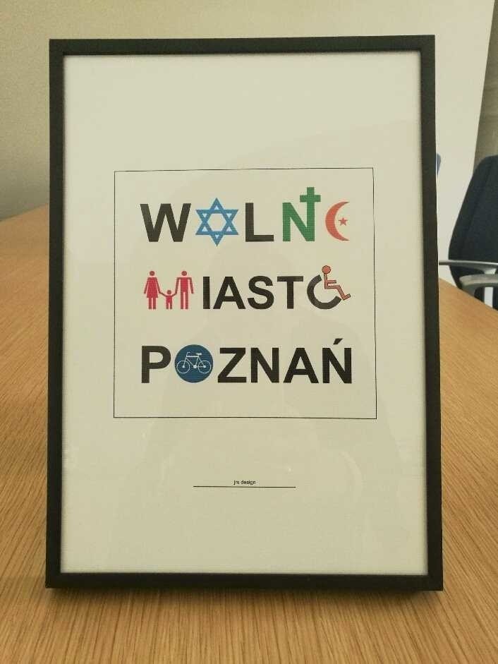 W pierwotnym projekcie "Wolne Miasto Poznań" miało symbol...