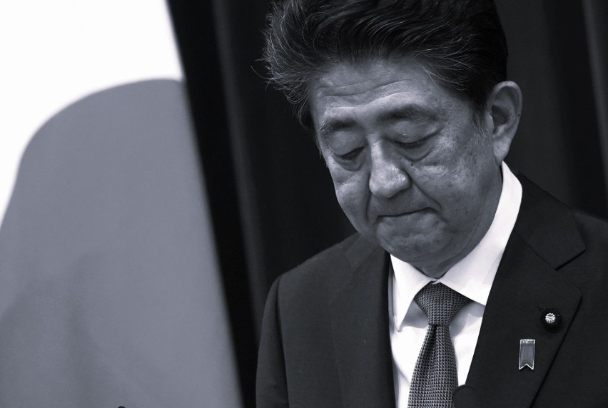 Były premier Japonii 67-letni Shinzo Abe został postrzelony...