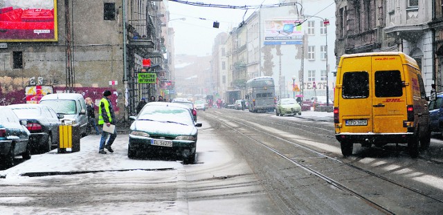 Nadchodzi ochłodenie. Zapowiada się mróz i śnieg.