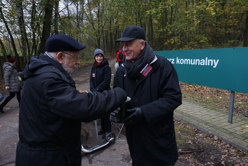 Wszystkich Świętych w Poznaniu: Trwa zbiórka na Rossę - 1...