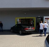 Parkowanie na chama w Suwałkach. Internauci komentują (zdjęcia)