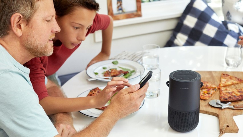Portable Home Speaker, nowy, inteligentny głośnik Bose: głosowi asystenci i mocne basy