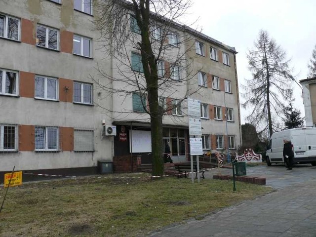 Tak obecnie wygląda budynek Urzędu Miejskiego w Jędrzejowie.