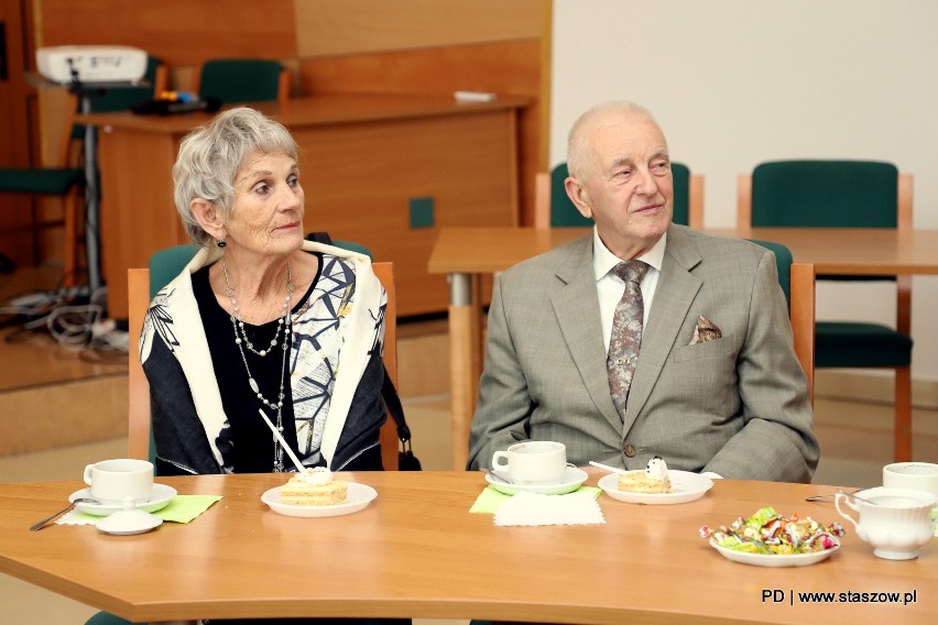 Diamentowe Gody w Staszowie. Piękny jubileusz 60-lecia małżeństwa świętowało 9 par. Zobacz zdjęcia