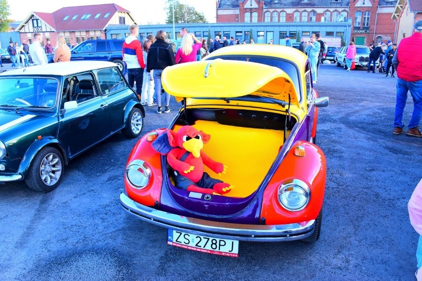 Zlot fanów motoryzacji na Łasztowni. Pojawił się niesamowite...