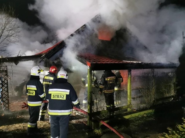 Pożar domku letniskowego w Karczewku.