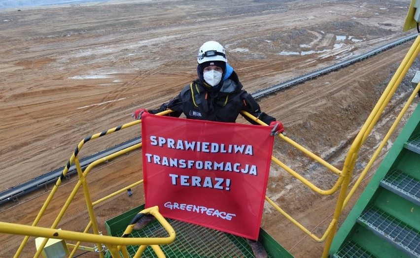 Akcja Greenpeace w kopalni węgla brunatnego Turów.