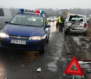 Od północy doszło do 25 zdarzeń drogowych w województwie.