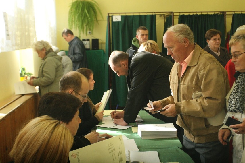 Krynica. Rodzinne głosowanie komendanta Straży Pożarnej [ZDJĘCIA]