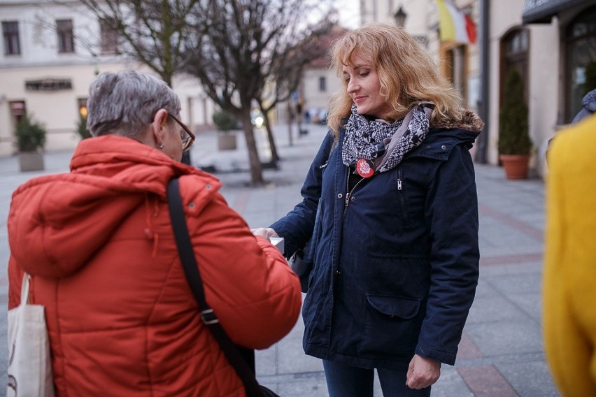 Tarnów. Ogólnopolski strajk kobiet "Mamy moc" [ZDJĘCIA]