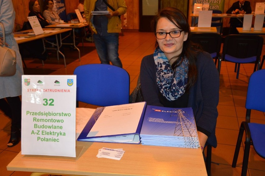 Setki ofert pracy w kraju i za granicą na targach w Staszowie (ZDJĘCIA)