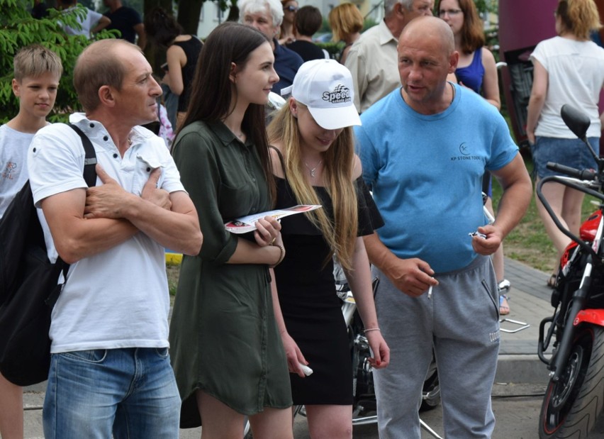 Ostrołęka. Motoserce 2019. 8.06.2019. Po raz kolejny motocykliści zorganizowali akcję zbiórki krwi. Nie brakowało atrakcji