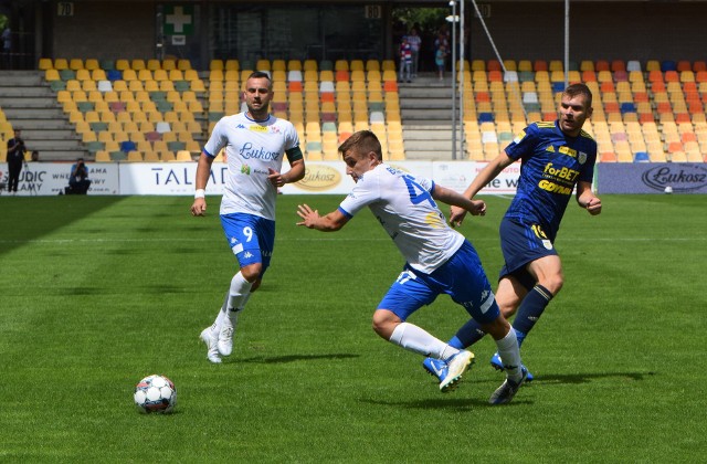 Górale w pierwszym meczu sezonu przegrali na własnym boisku z Arką Gdynia 0:1.Zobacz kolejne zdjęcia. Przesuwaj zdjęcia w prawo - naciśnij strzałkę lub przycisk NASTĘPNE
