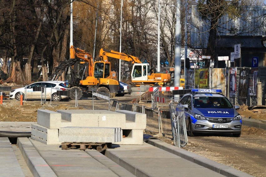 Hubska: Tak wygląda porzucona ulica w centrum. Co dalej? (ZDJĘCIA)