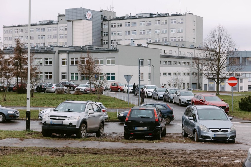 Nadia hospitalizowana jest w rzeszowskim szpitalu przy ul....