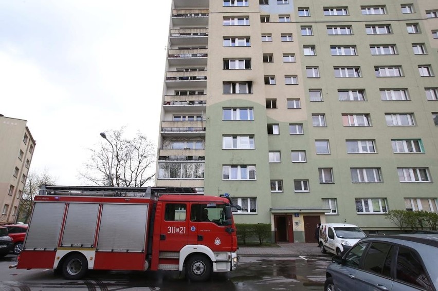 Śmiertelny pożar na Polesiu. Zginęła 60-letnia kobieta [zdjęcia]